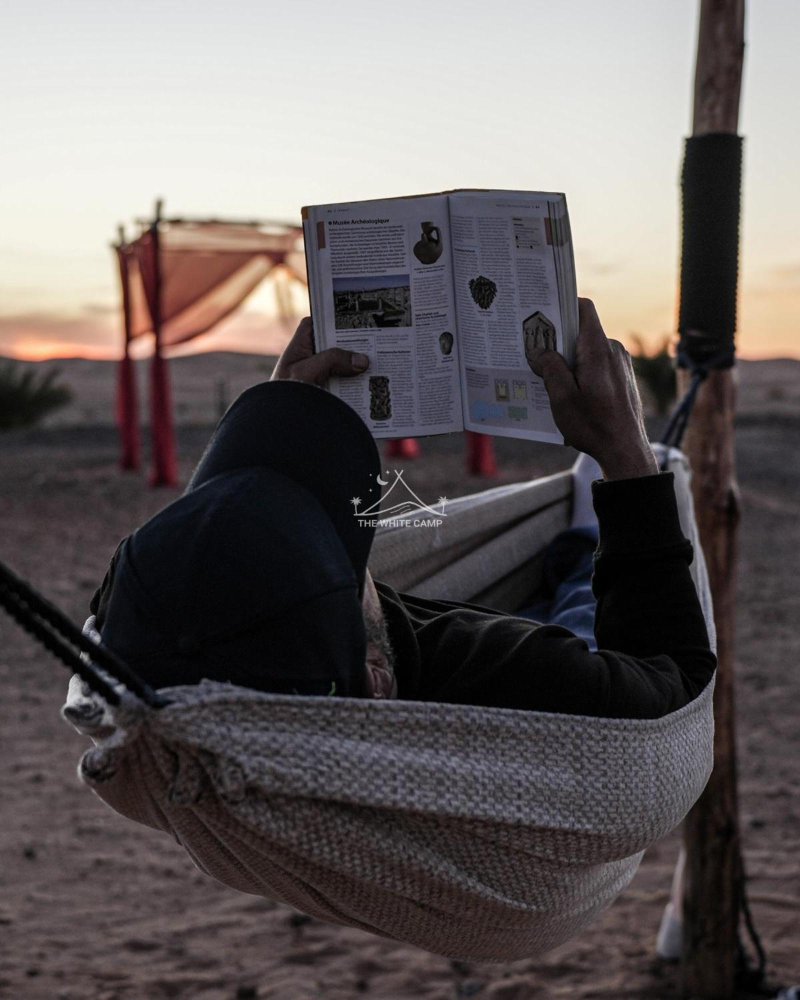 The White Camp - Your Merzouga Luxury Desert Camp & Erg Chebbi Dunes Camel Riding エクステリア 写真